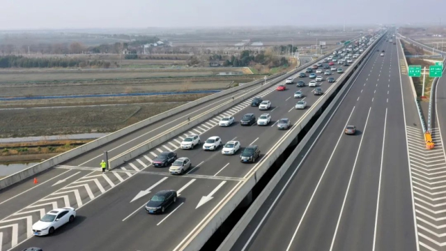 1739841208709057.jpg 01.jpg